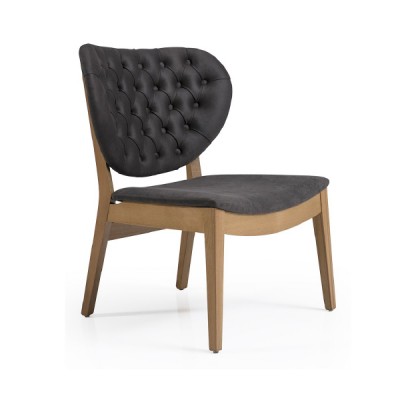 MS005 | WINGED CHAIR